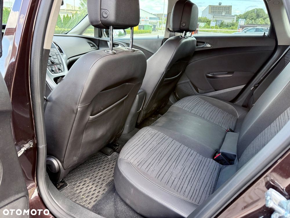Opel Astra 1.4 T Business S&S EU6 - 13