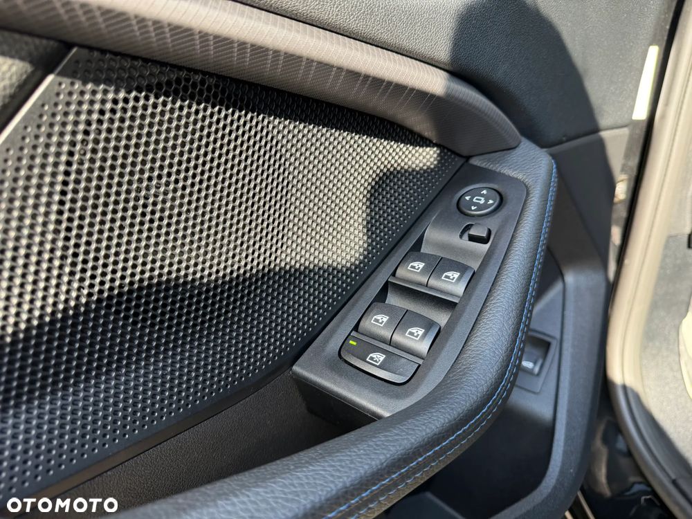BMW Seria 1 120i M Sport - 31