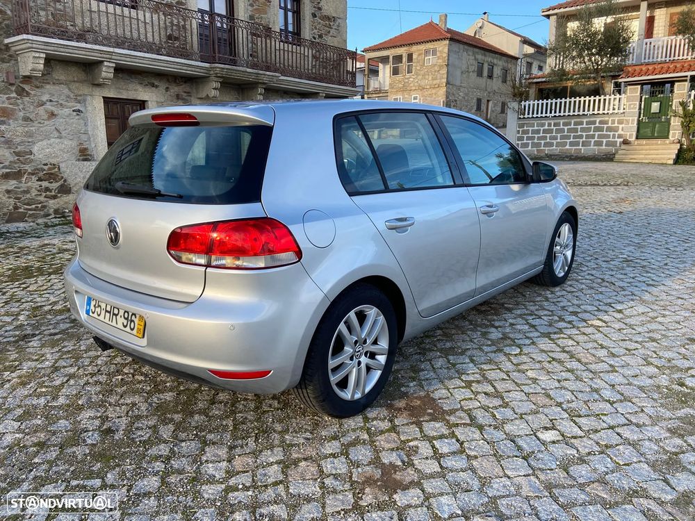 VW Golf 2.0 TDi Confortline - 6