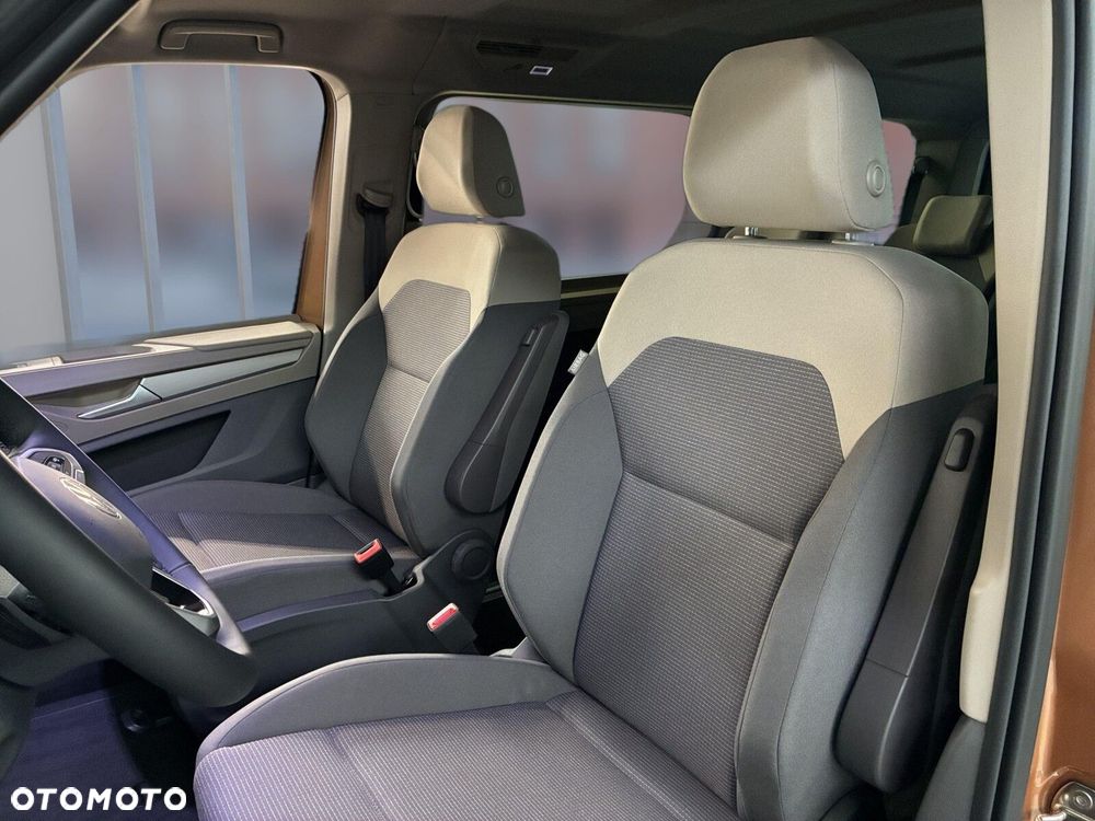 Volkswagen Multivan - 14