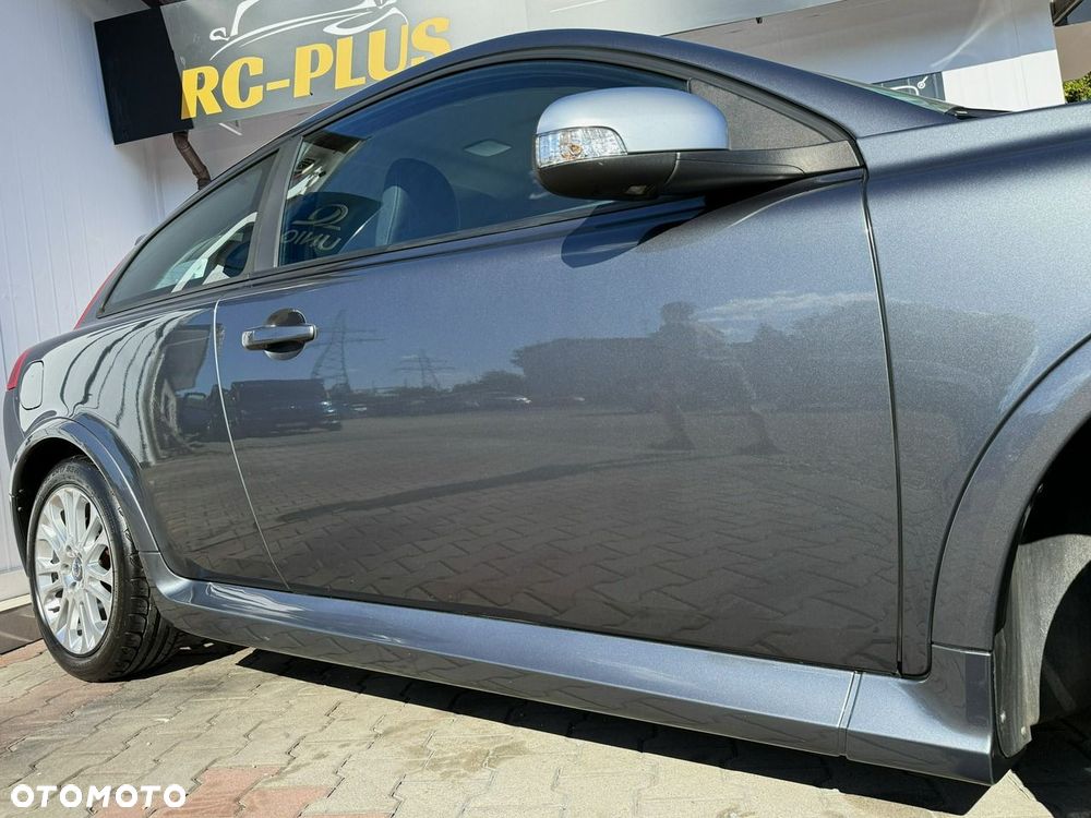 Volvo C30 D2 DRIVe R-Design - 39