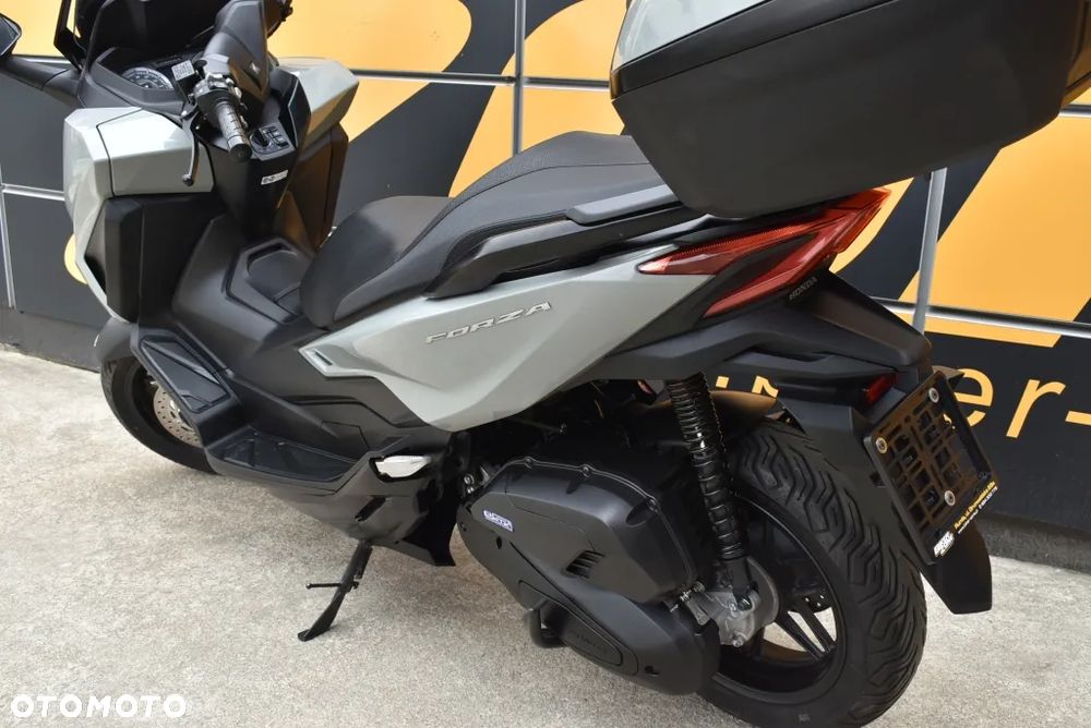 Honda NSS - 15