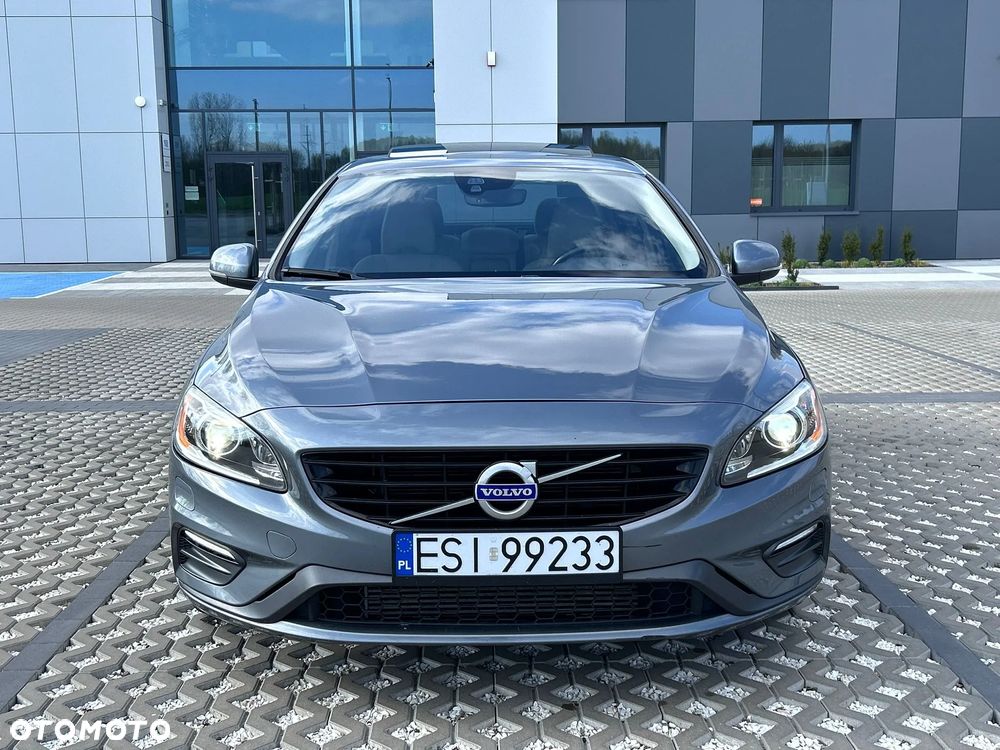 Volvo S60 T5 Drive-E Dynamic Edition (Momentum) - 17
