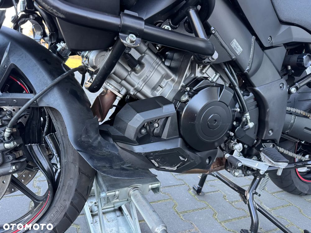Suzuki V-STROM - 18