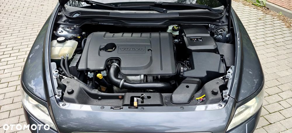 Volvo V50 1.6D Summum - 19