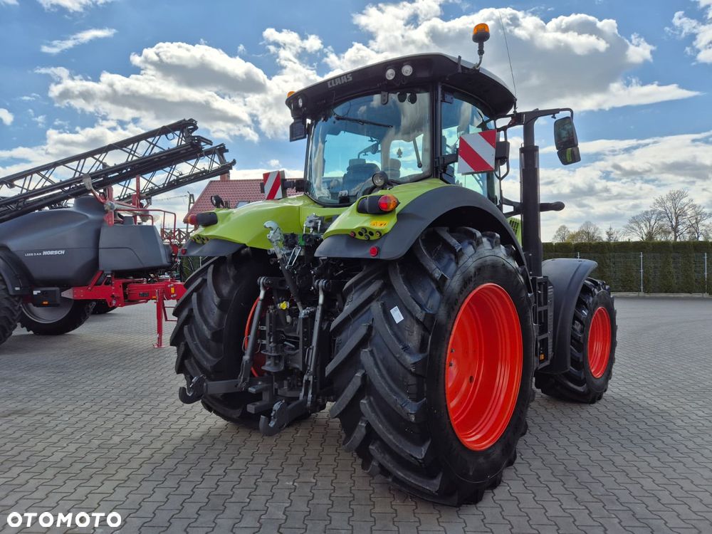 Claas Axion 800 CIS - 4