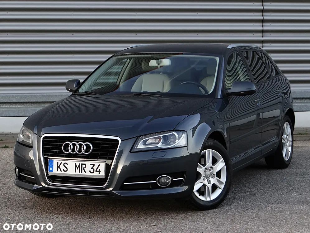 Audi A3 Sportback 1.6 TDI Attraction - 1