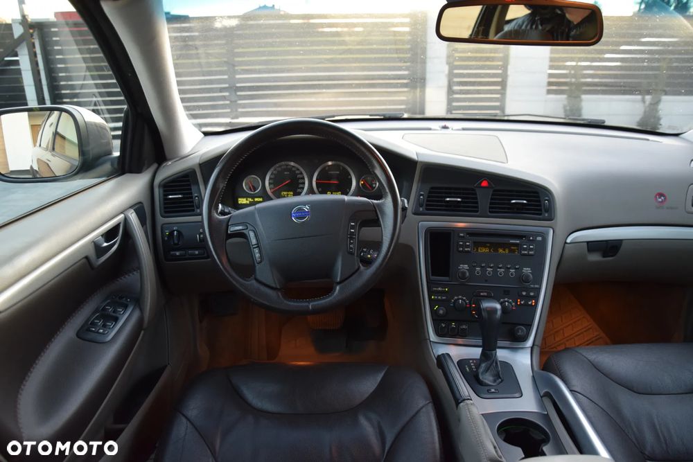 Volvo XC 70 D5 AWD Summum - 31