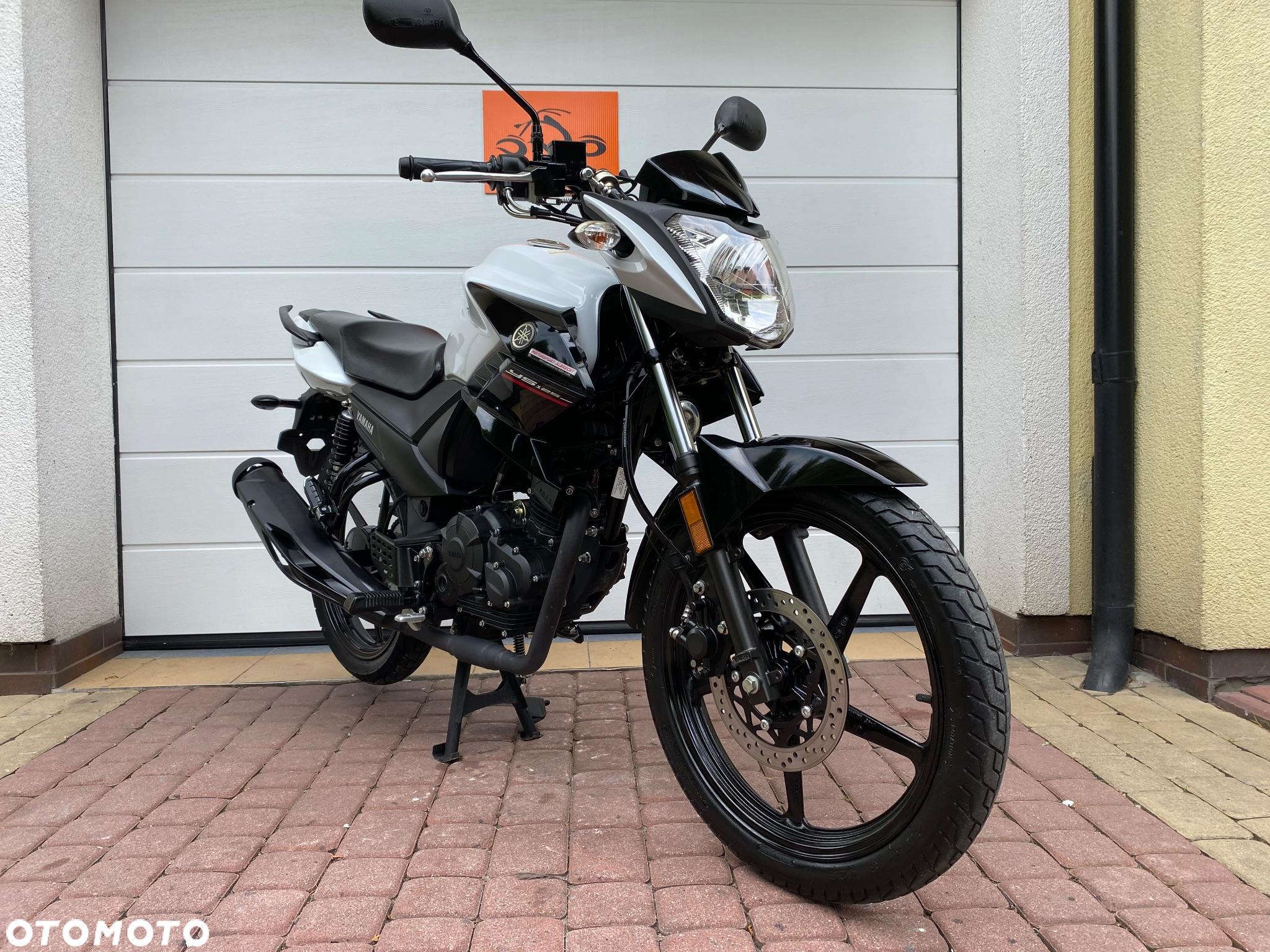 Yamaha YS - 4