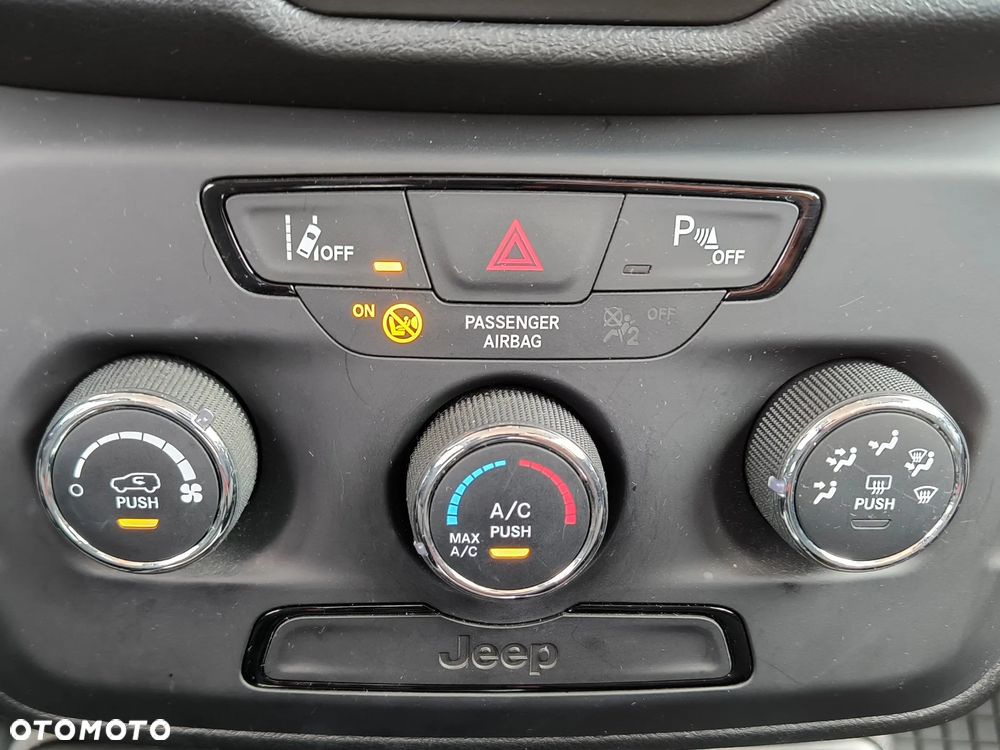 Jeep Renegade 1.0 GSE T3 Turbo Longitude FWD S&S - 16