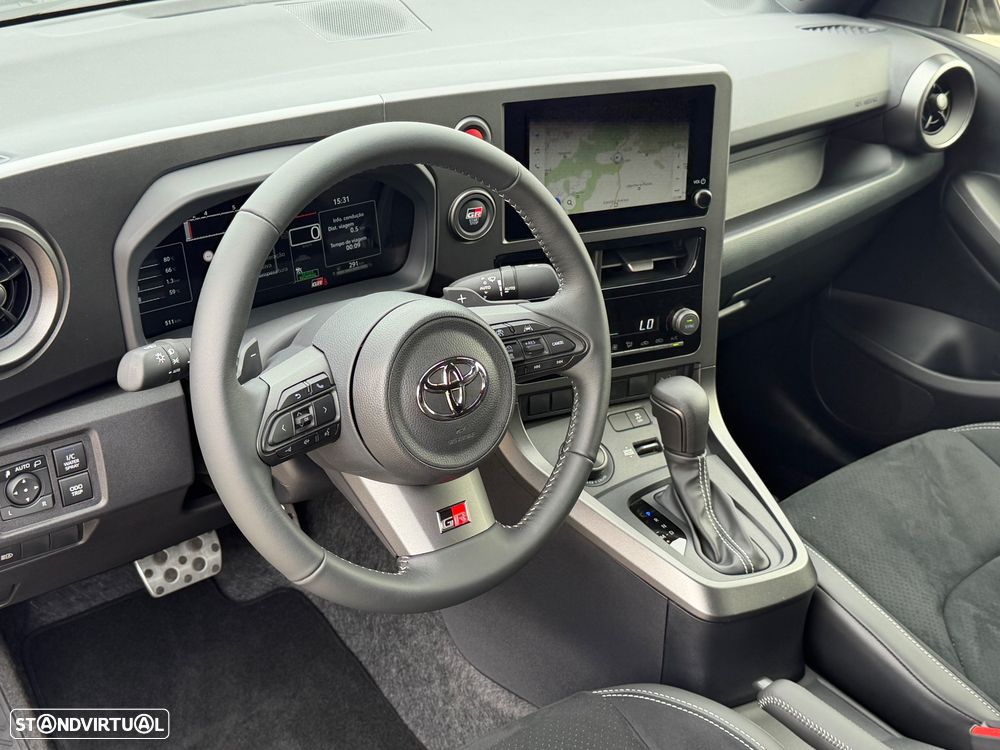 Toyota GR Yaris 1.6 T Legend T/A - 6