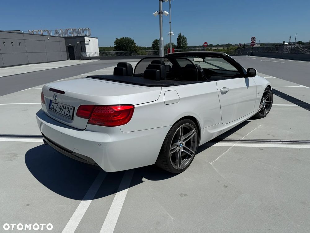 BMW Seria 3 320i M Sport Edition - 6