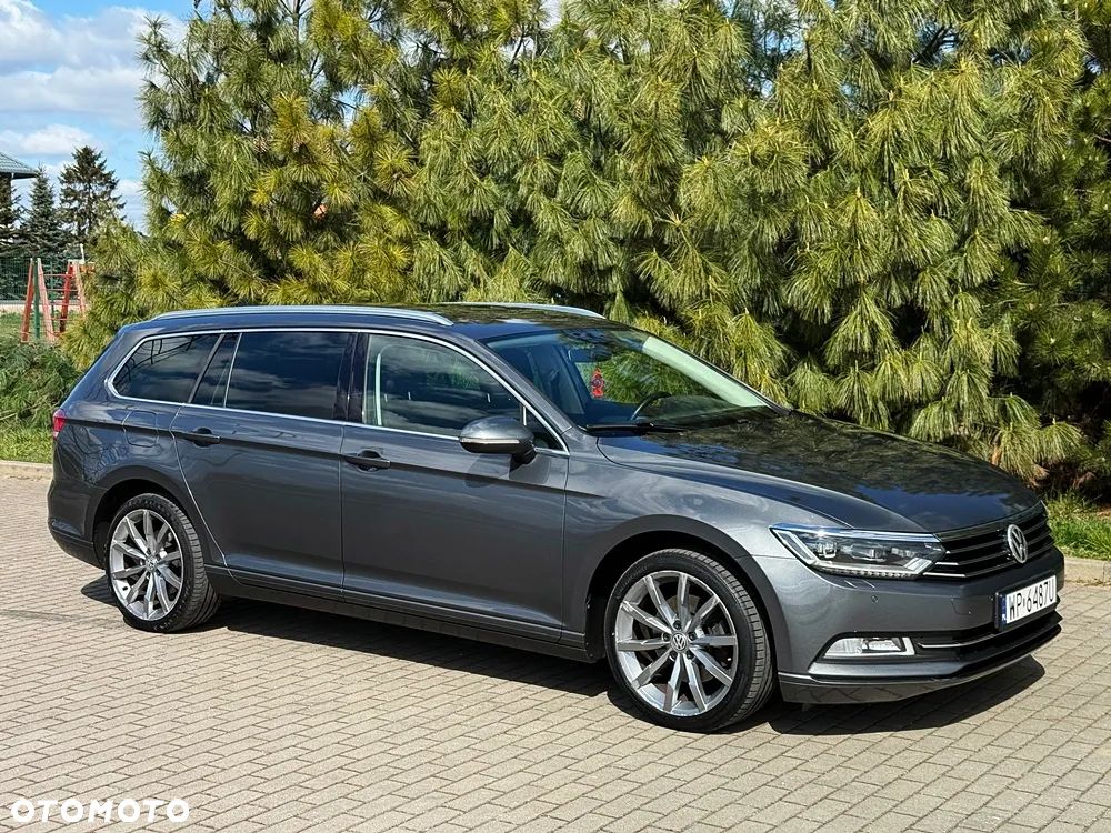 Volkswagen Passat Variant 2.0 TDI (BlueMotion Technology) Highline - 17