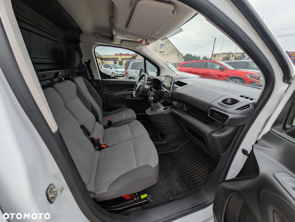 Opel Combo - 11
