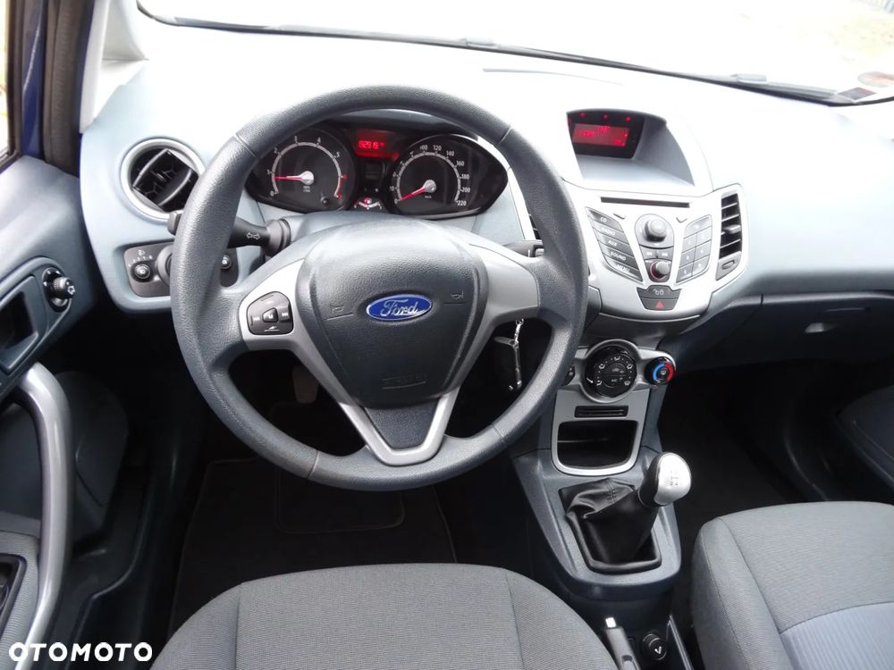 Ford Fiesta 1.25 Titanium EU5 - 16