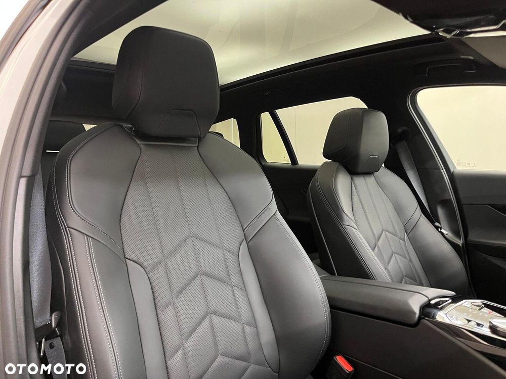 BMW Seria 5 520d mHEV M Sport - 38