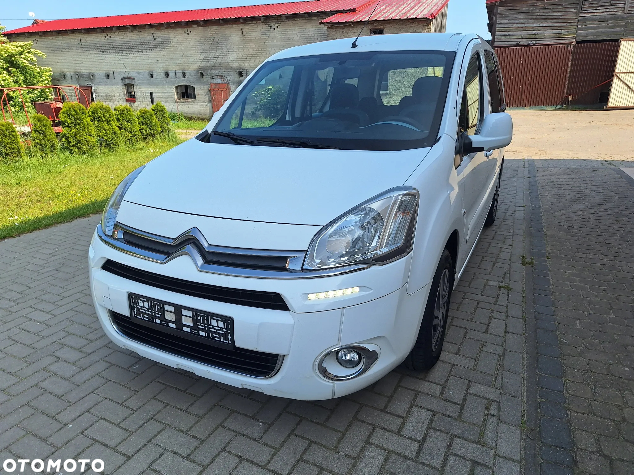 Citroën Berlingo Multispace VTi 95 SELECTION - 2