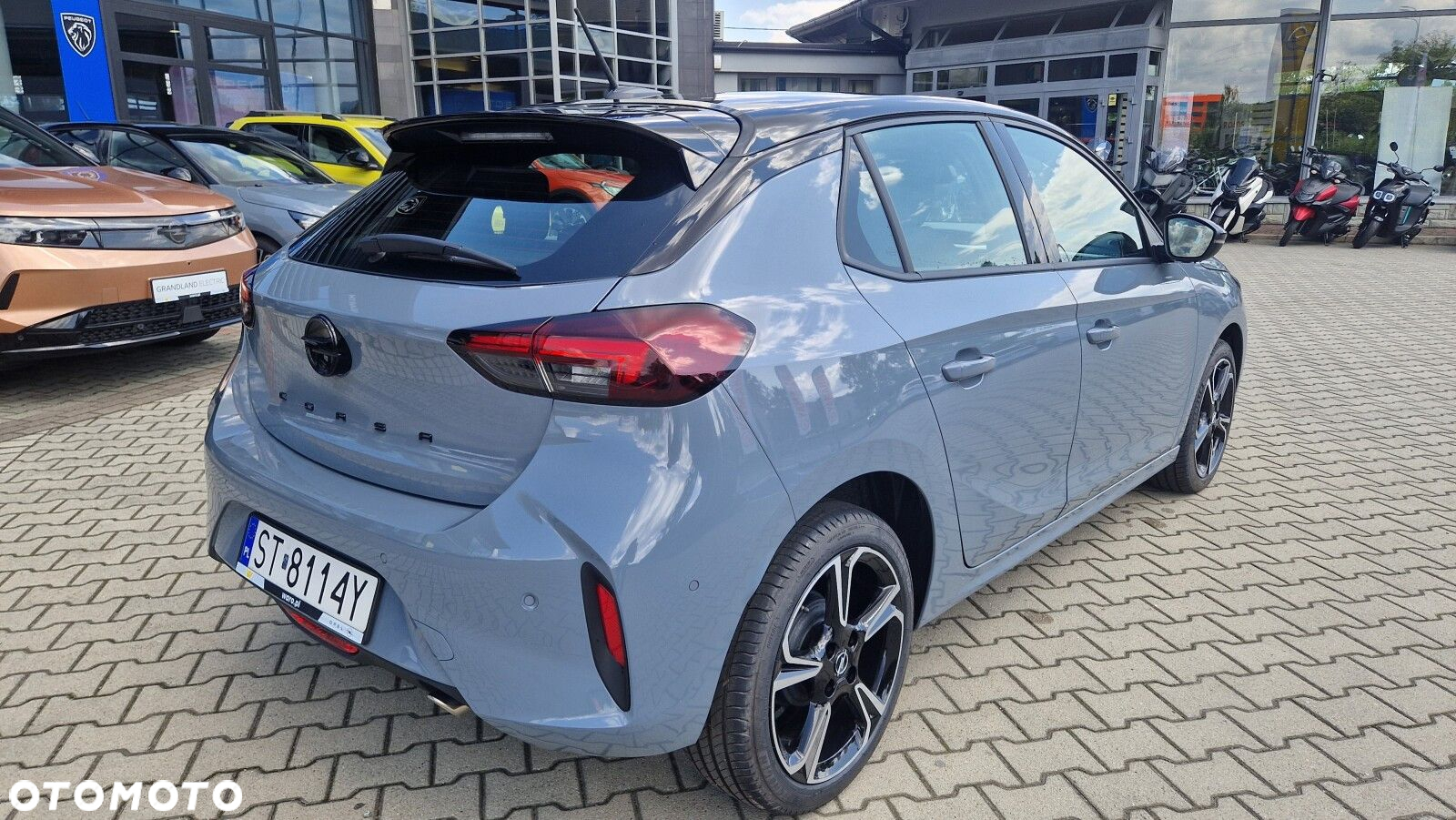 Opel Corsa 1.2 GS S&S - 5