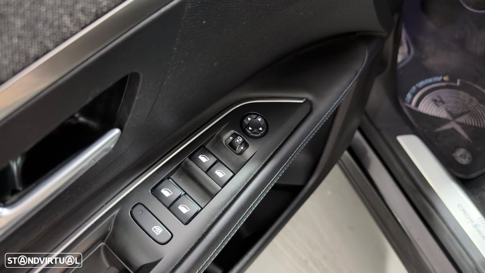 Peugeot 3008 PureTech 130 Stop & Start GPF Allure Business-Pack - 23