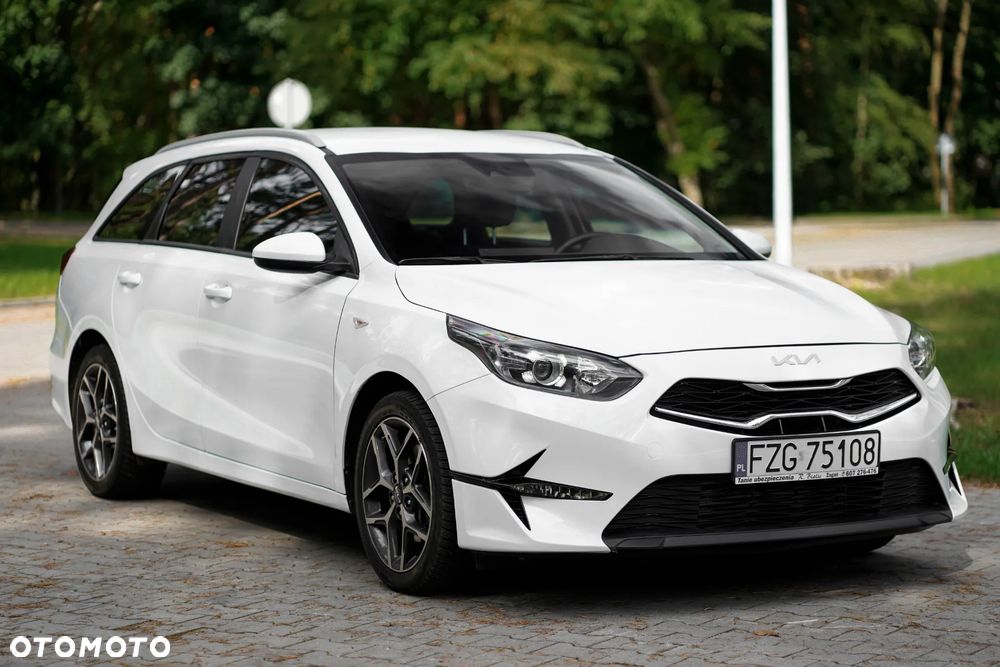 Kia Ceed 1.5 T-GDI Business Line Plus DCT - 2