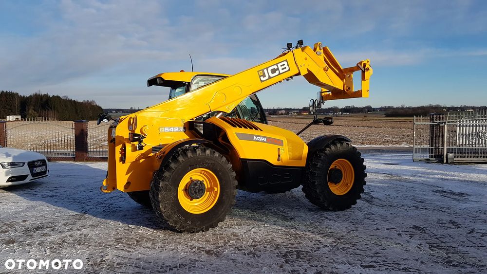 JCB 542-70 Agri Xtra 2020R - 24