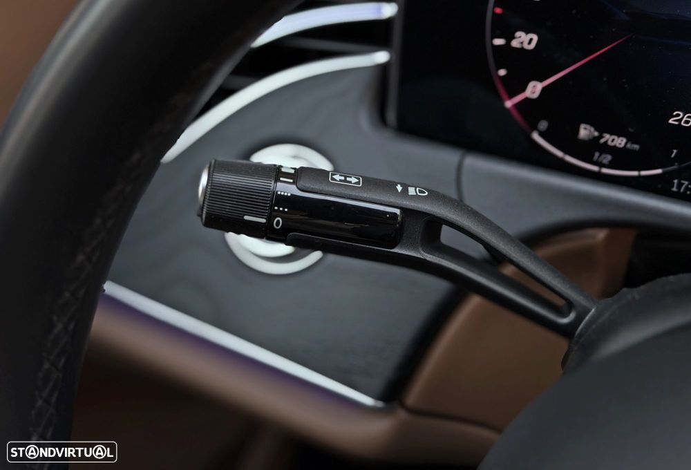 Mercedes-Benz E 300 de AMG Line - 12