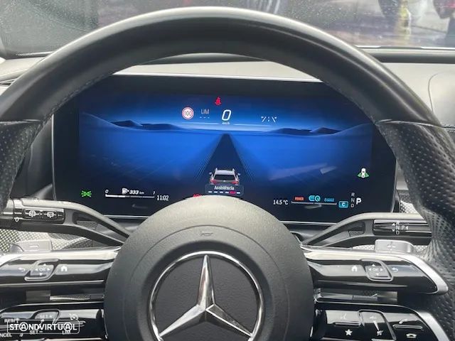 Mercedes-Benz C 300 d AMG Line - 32