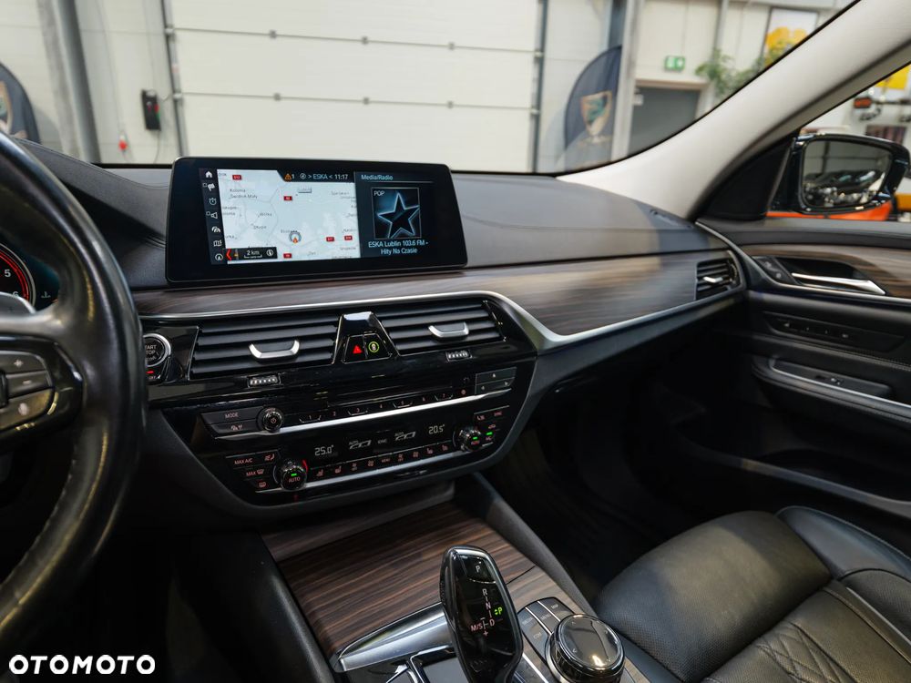 BMW Seria 6 640i xDrive - 23