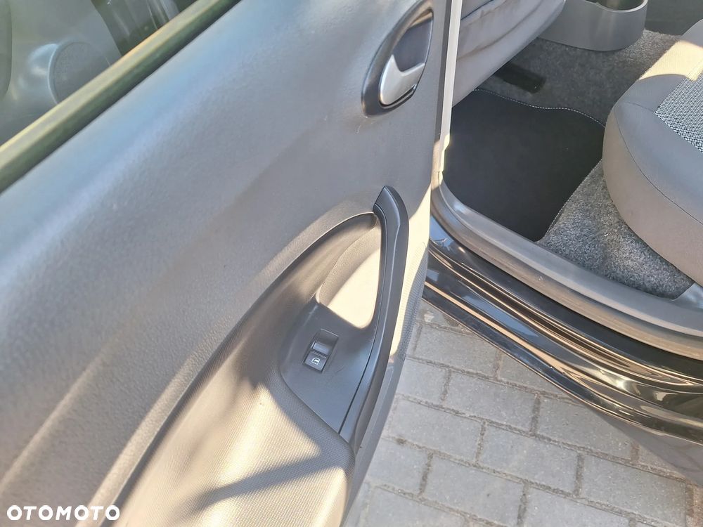 Seat Ibiza 1.4 16V Comfort Edition - 14