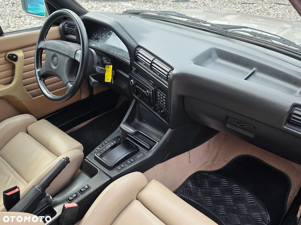 BMW Seria 3 - 32