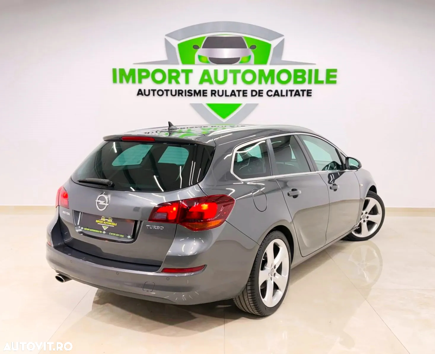 Opel Astra Sports Tourer 1.6 Turbo ECOTEC Cosmo - 13