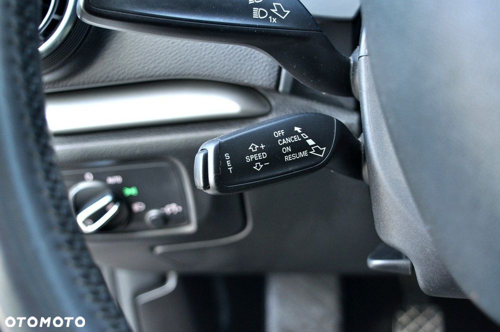 Audi A3 Limousine 1.6 TDI Attraction - 23