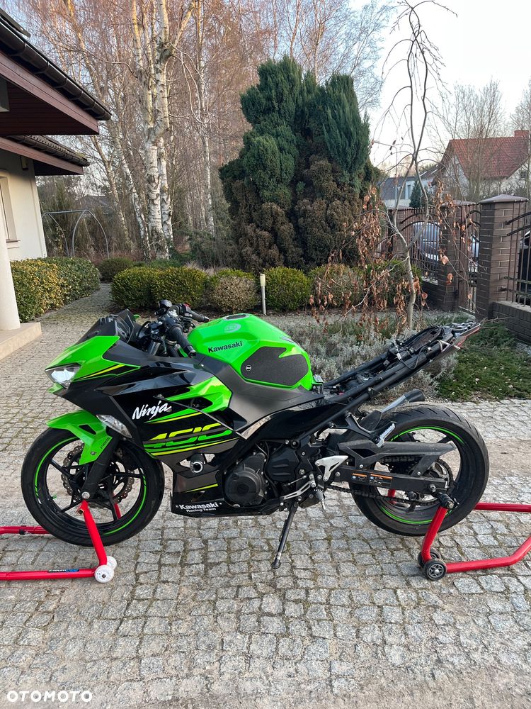 Kawasaki Ninja 400 - 2