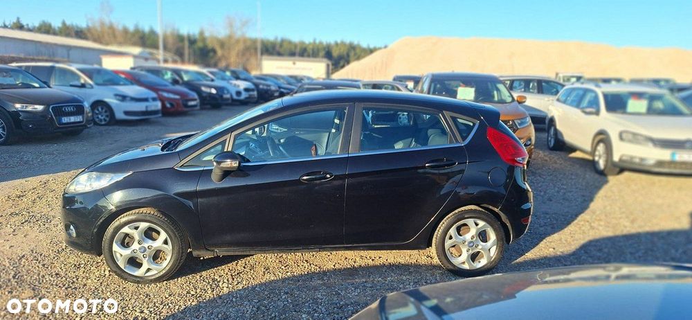 Ford Fiesta - 5