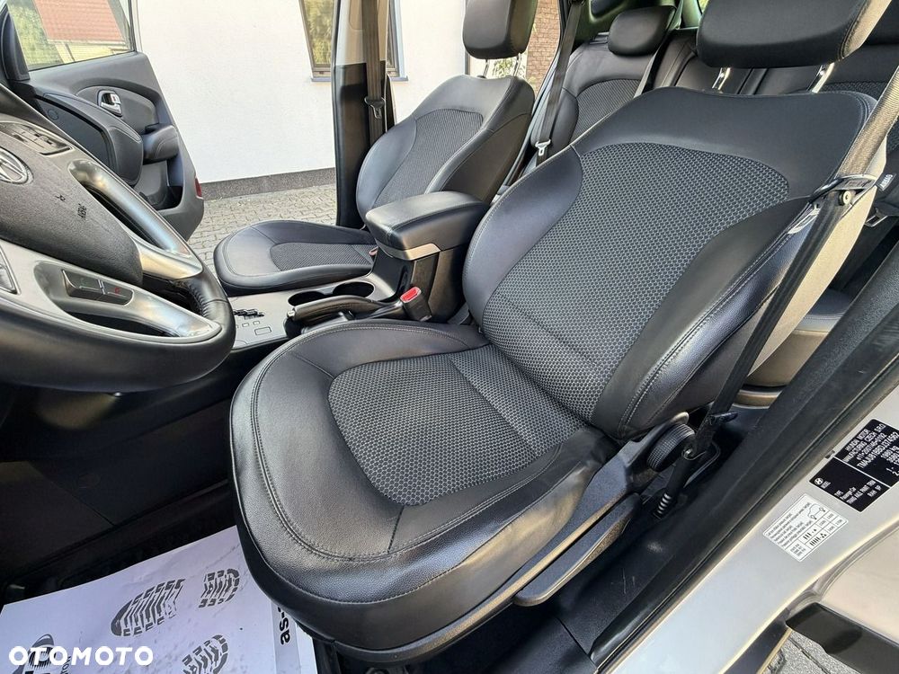 Hyundai ix35 2.0 4WD Automatik Premium - 20