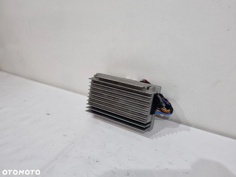 BMW  F30 F31 F34 F36 WZMACNIACZ AUDIO 6841962 - 3