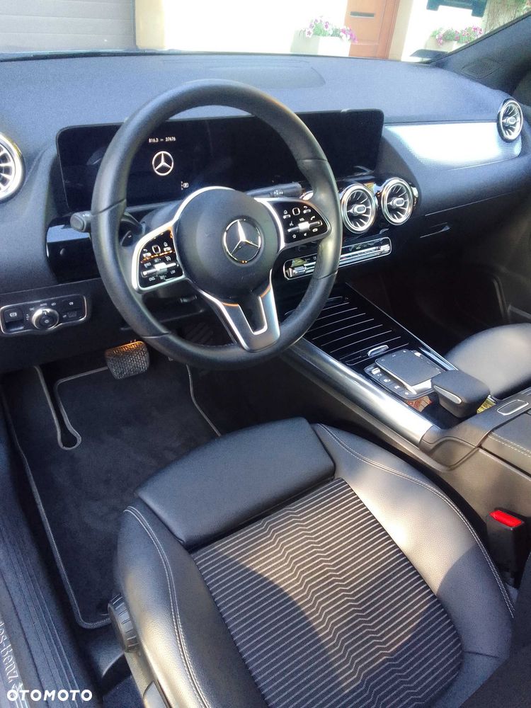 Mercedes-Benz GLA - 3
