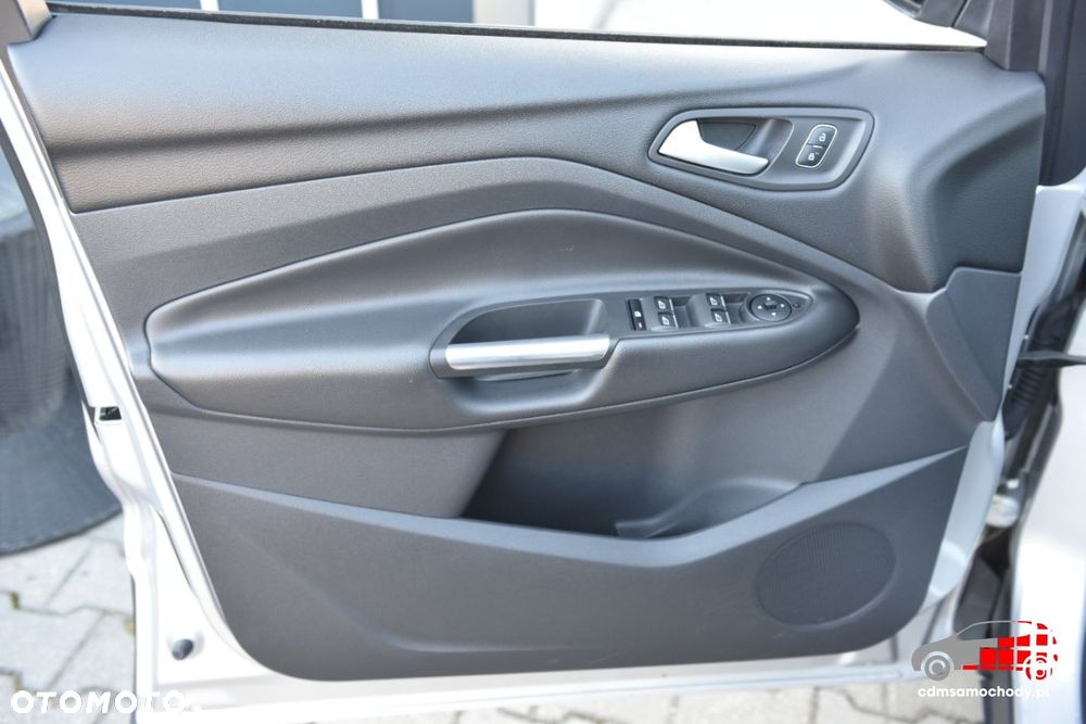 Ford Kuga - 15