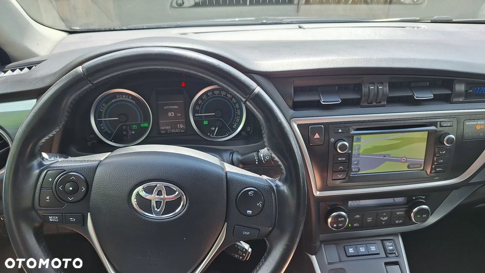 Toyota Auris - 9