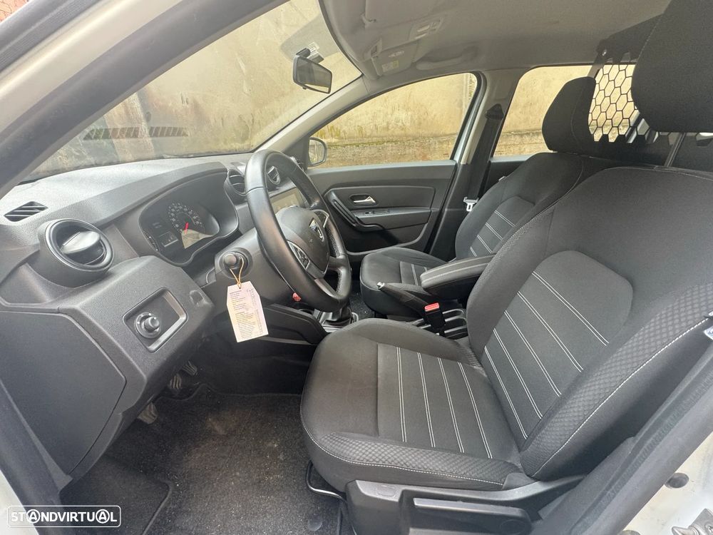 Dacia Duster - 11