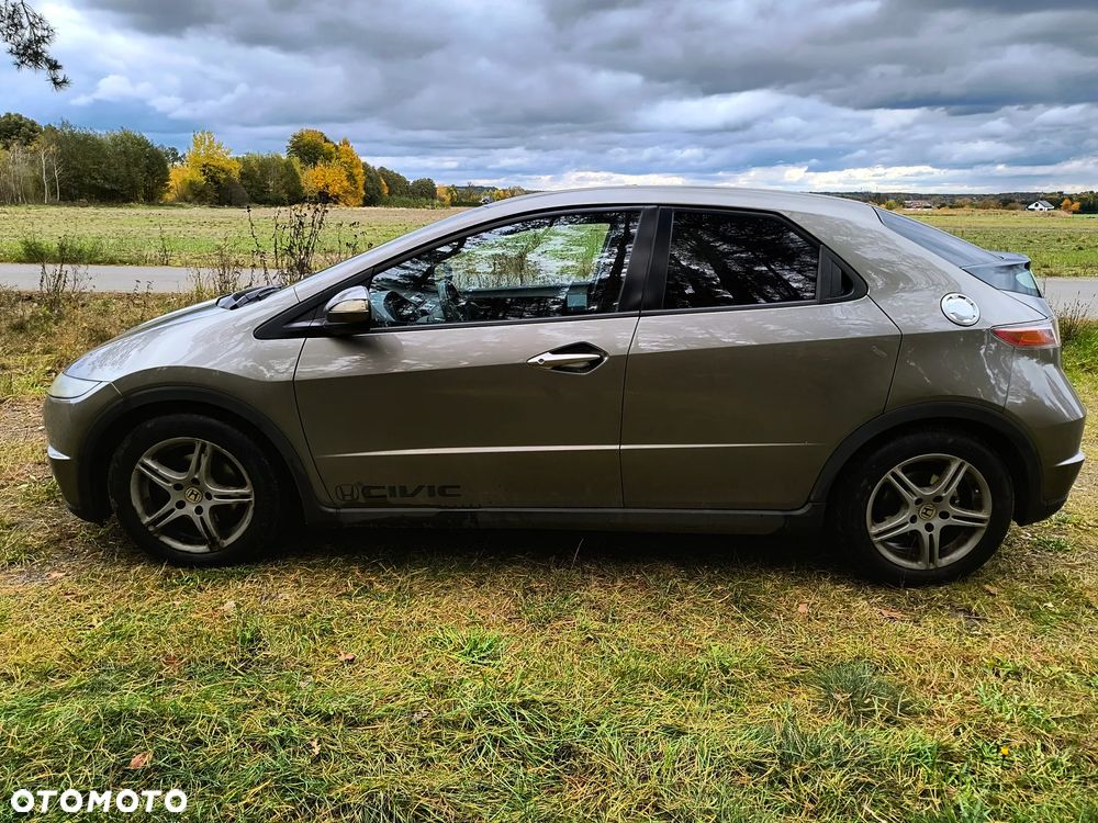 Honda Civic 1.8 Comfort - 4