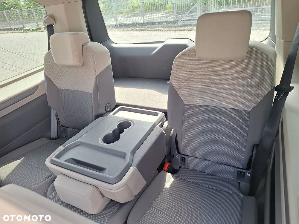 Volkswagen Multivan 2.0 TDI L2 Life DSG - 23