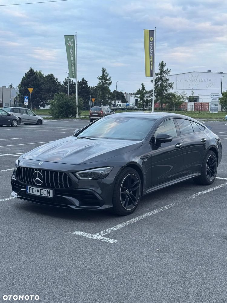 Mercedes-Benz AMG GT - 1