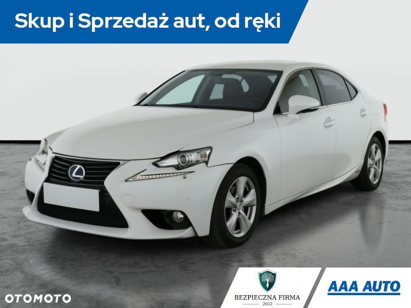 Lexus IS - 3