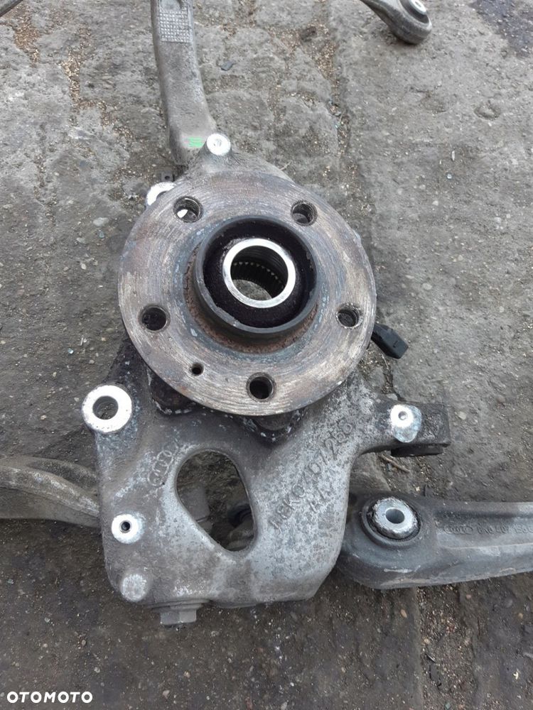 AUDI A6 C7 LIFT ZWROTNICA PRAWA PRZEDNIA PRAWY PRZÓD WAHACZE 4G0407242D - 7