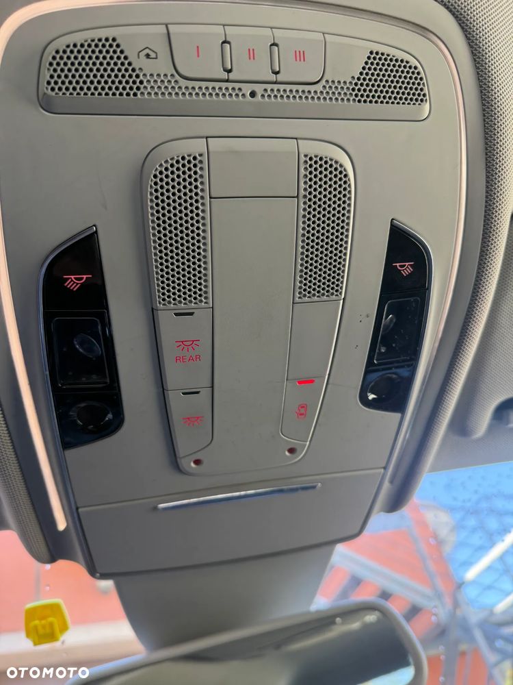 Audi A8 4.2 TDI DPF quattro tiptronic - 19