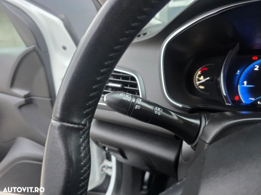 Renault Megane ENERGY dCi 110 LIMITED - 21