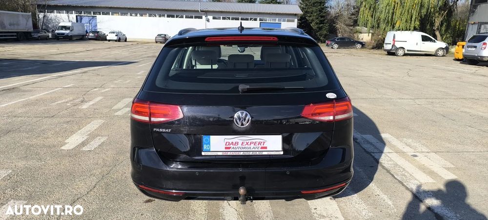 Volkswagen Passat Variant 1.6 TDI (BlueMotion Technology) DSG Trendline - 8