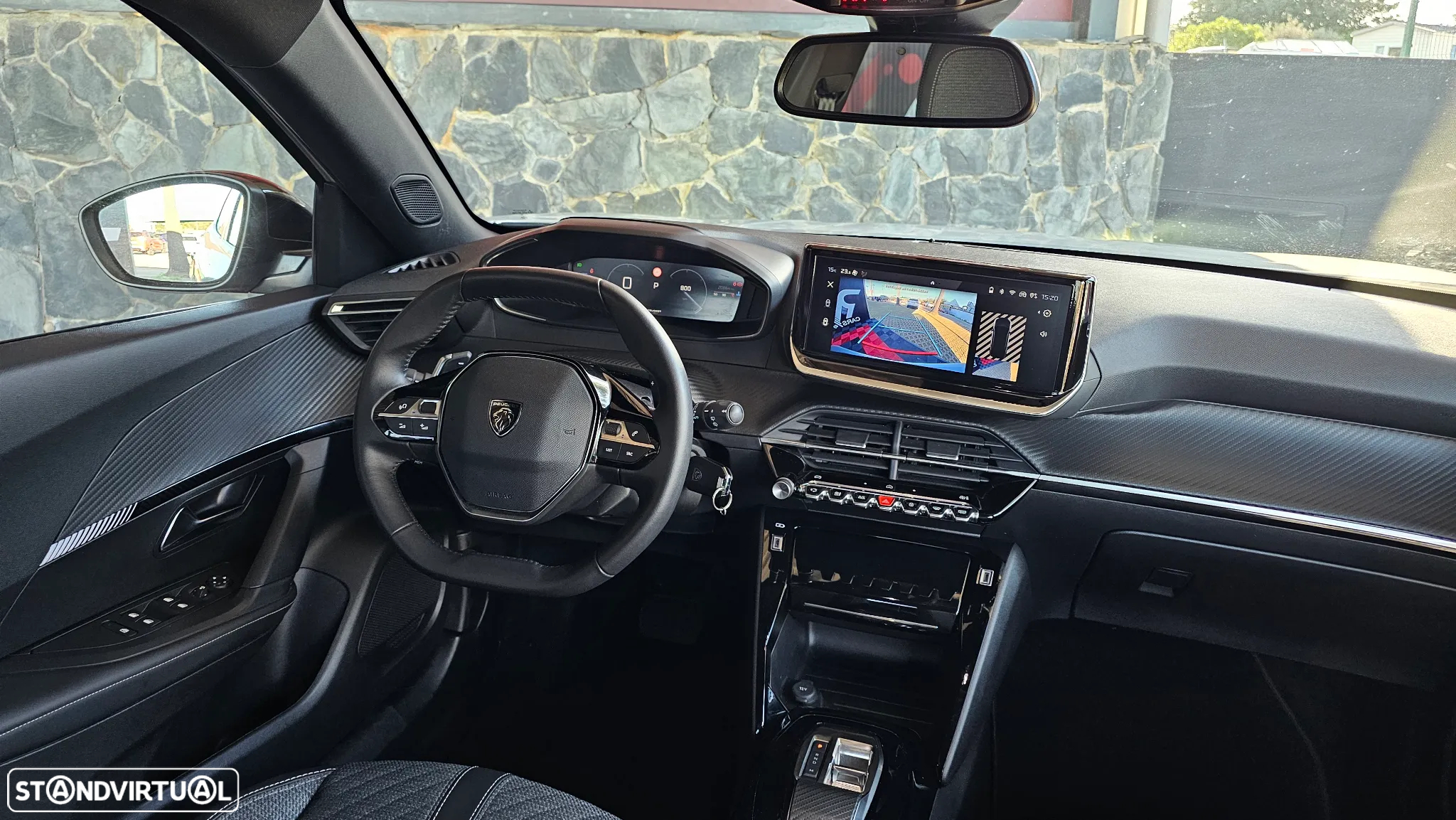 Peugeot 2008 1.2 PureTech Allure EAT8 - 19