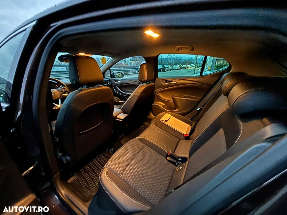 Opel Astra 1.4 Turbo Start/Stop Automatik Innovation - 12